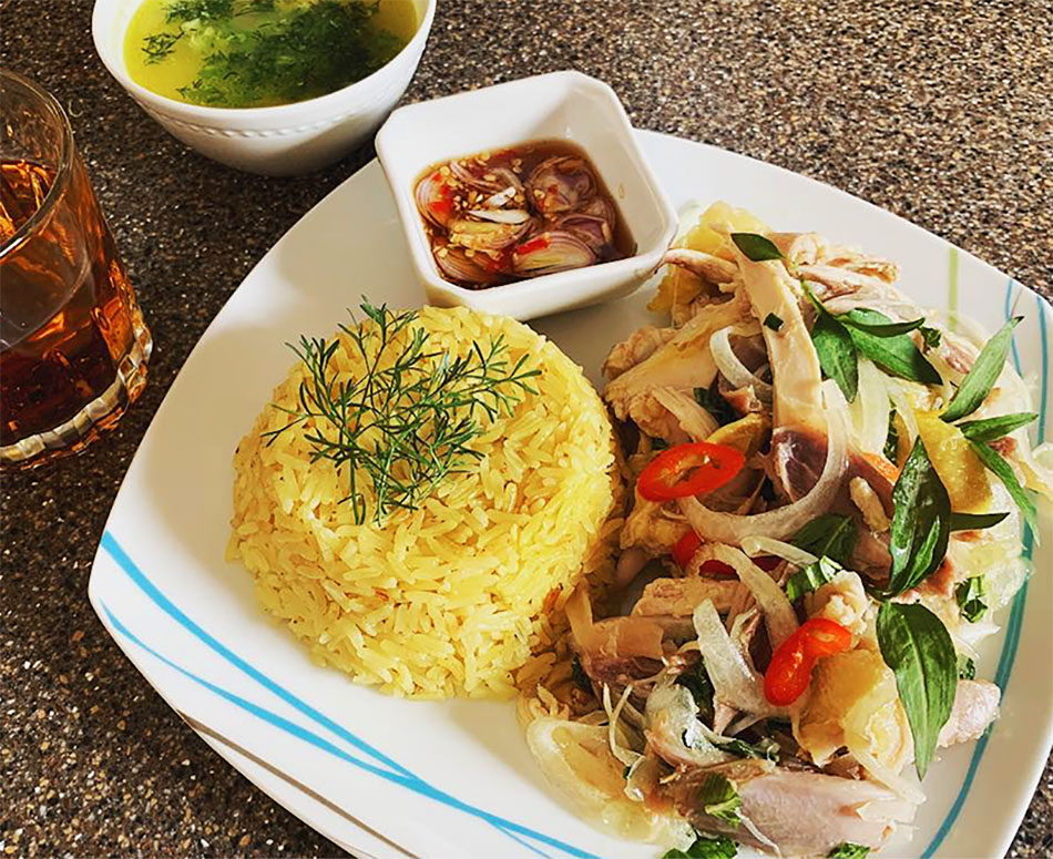  Top 8 dishes and restaurants in Da Nang - Bun Mam Nem