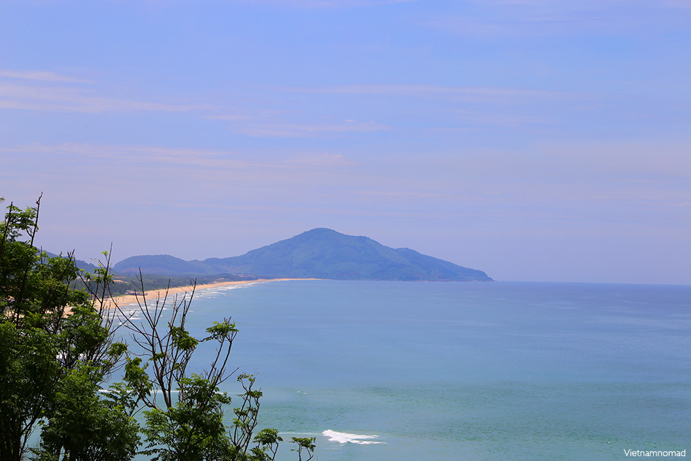 Top 8 attractions in Hue  - Lang Co Beach
