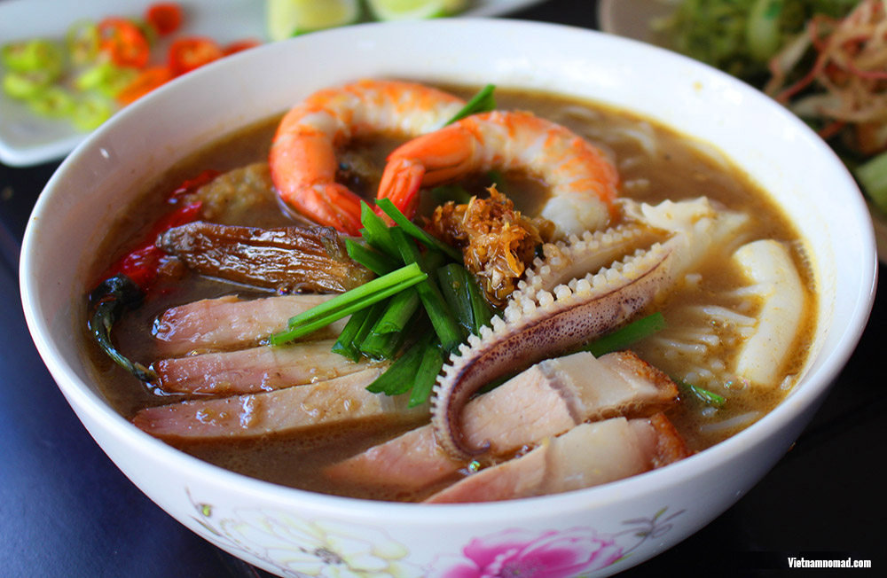 Top Things to do in Ho Chi Minh City - Enjoy Saigon Cuisine 