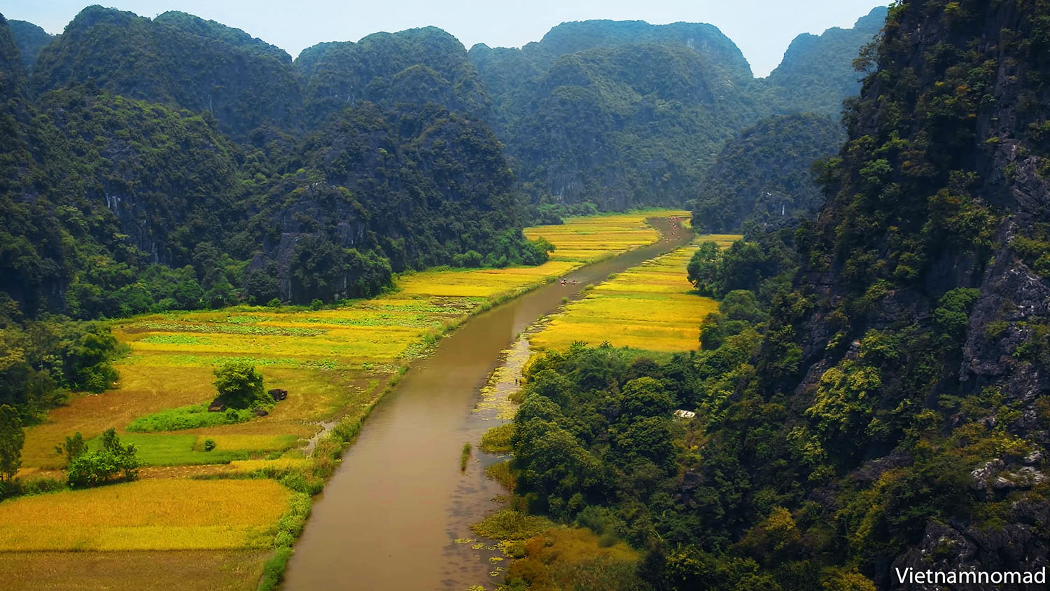 Tam Coc Bich Dong - the complex of poetic scenic spots of Ninh Binh province