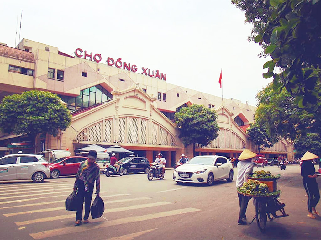 Dong Xuan Market