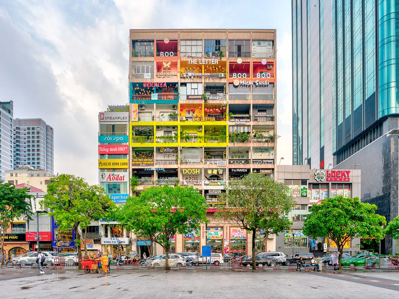 The Cafe Apartment - Saigon