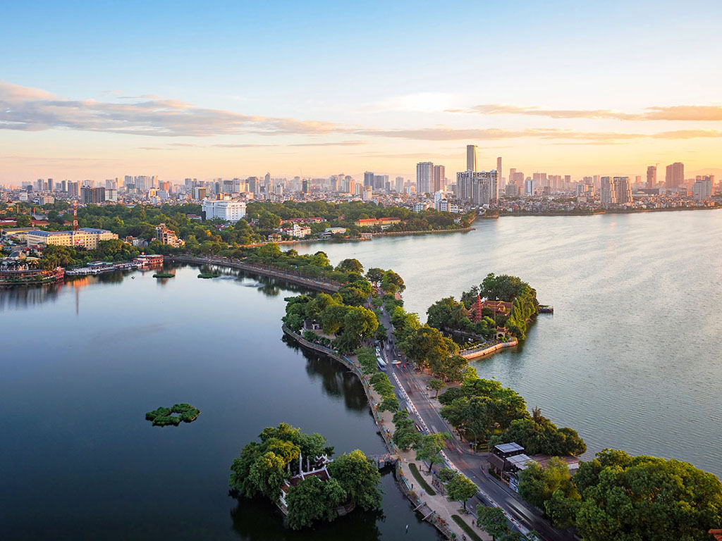 Hoan Kiem Lake