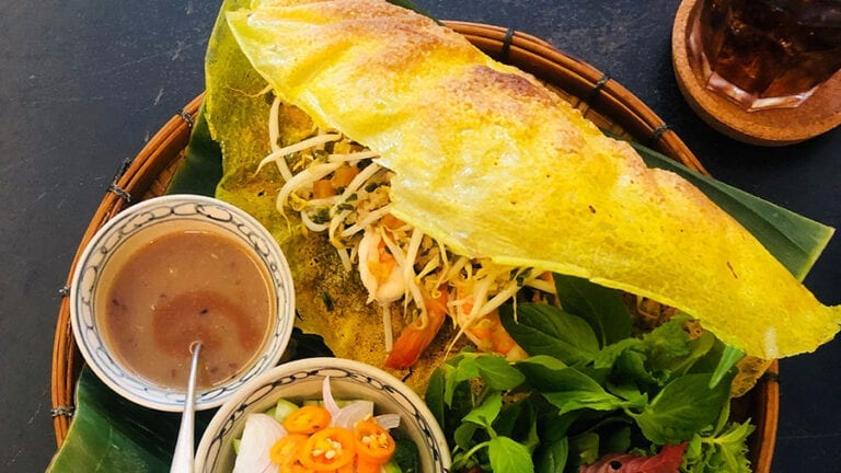 Top Vietnamese food - Banh Xeo