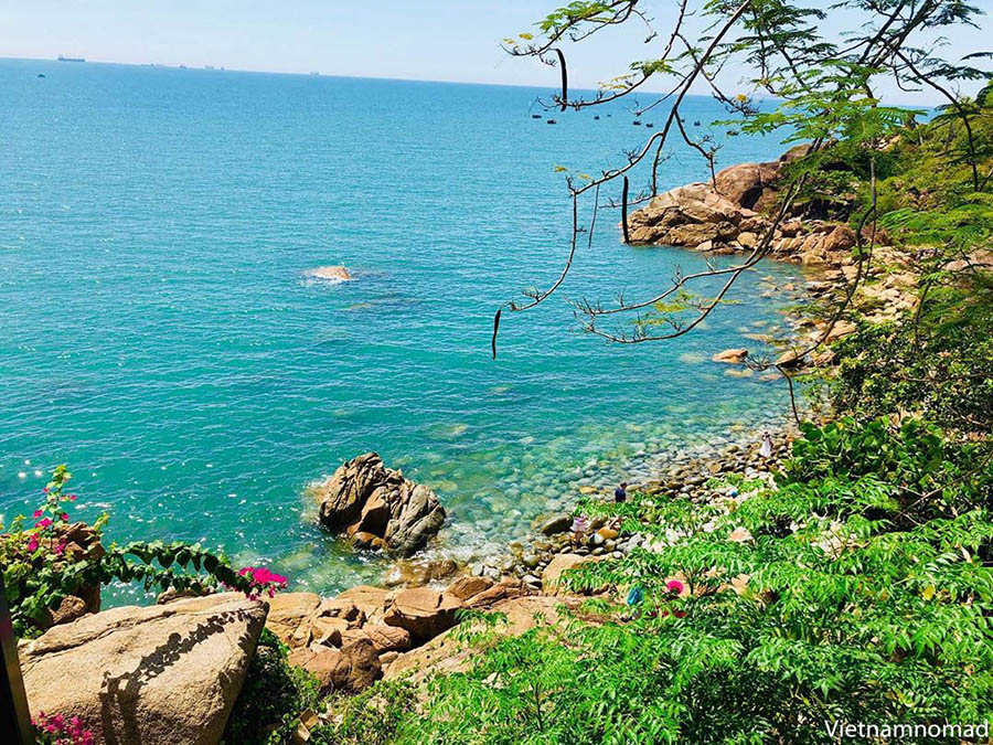 4. Queen’s Beach Top attractions in Quy Nhon - Queen’s Beach