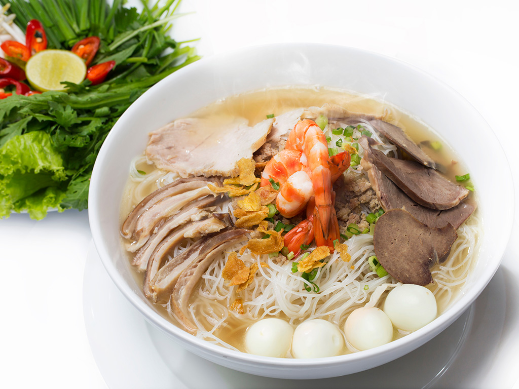 By adapting cooking methods, ingredients, and making adjustments to local tastes and available produce, the Vietnamese created their own version of hu tieu, which deeply reflects their culinary culture.