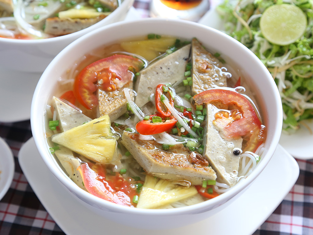 Bun Ca A Complete Guide to Vietnamese Fish Noodle Soup