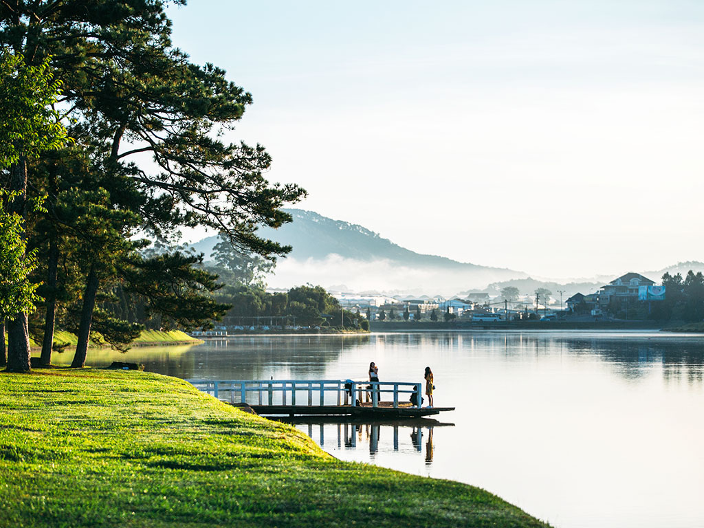 Xuan Huong Lake