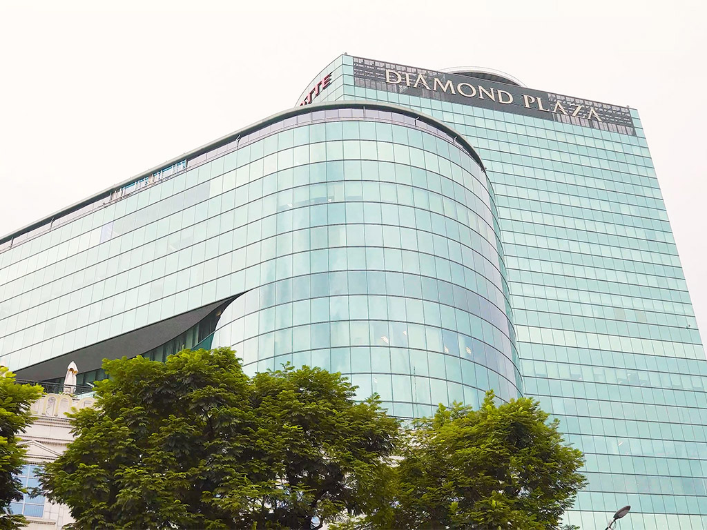 Diamond Plaza